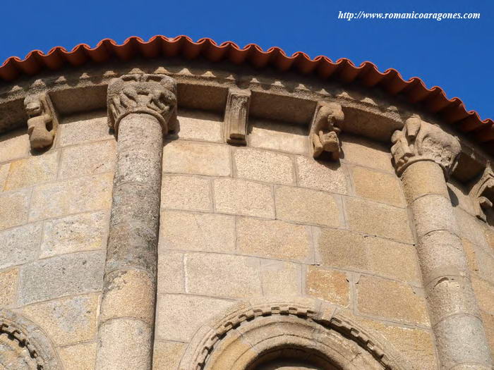 DETALLE DE LA DECORACIÓN ABSIDAL